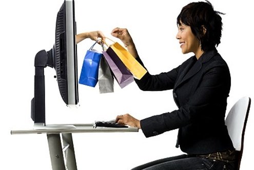 Woman shopping online   Original Filename: 72883564.jpg Gettyimages